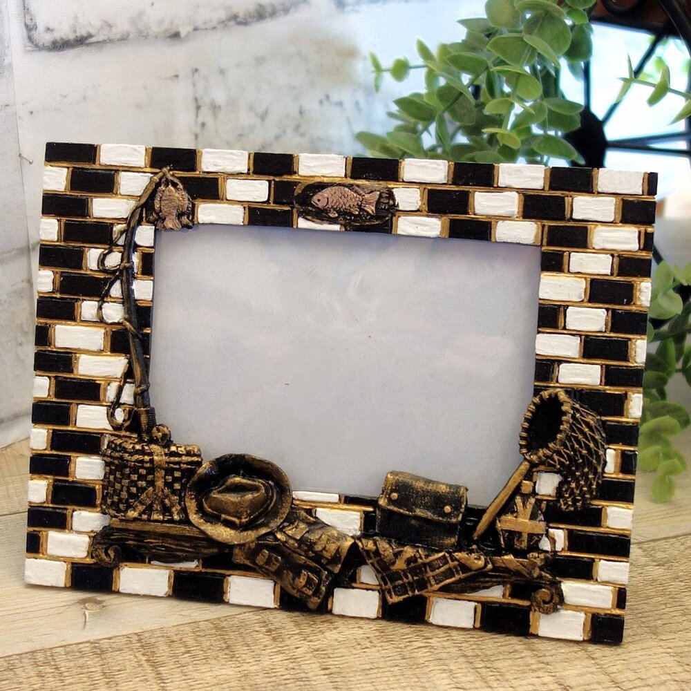 Lodge-Luxe Heirloom Checked Fishing Motif Frame Custom Checked Cabin Decor